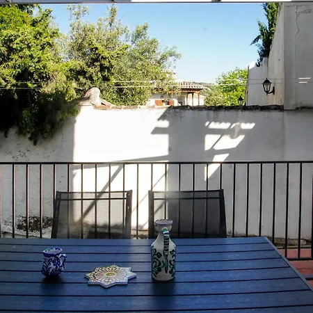 Apartamento Completo en el Casco histórico con vista a la Sierra Nevada-2